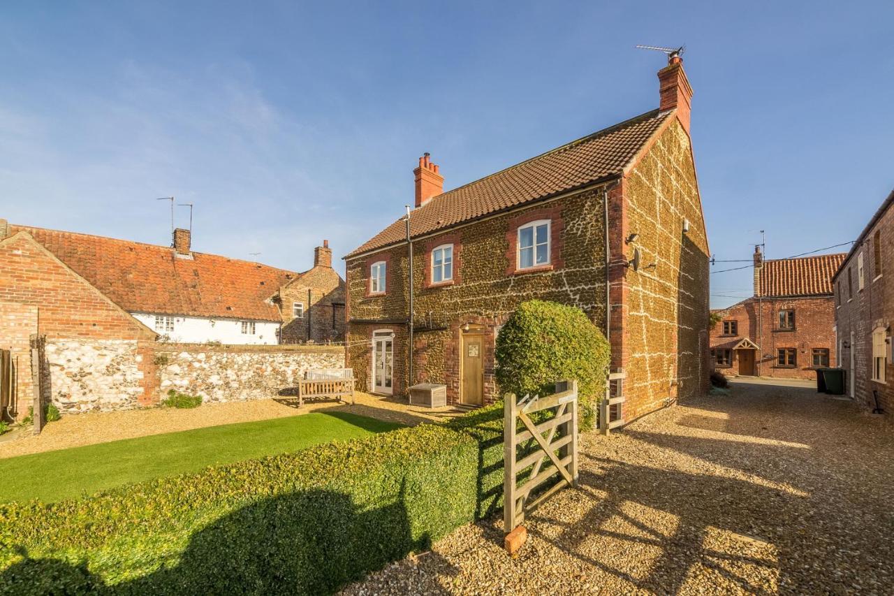 Manningham House Villa Ringstead  Exterior photo